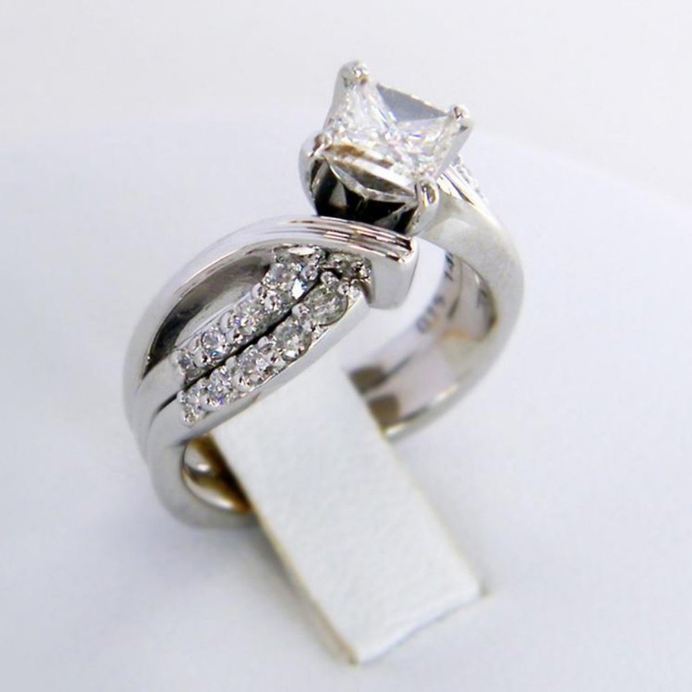 NEW 925 Silver Princess Cut Diamond Wave Ring - Picture 4 of 8
